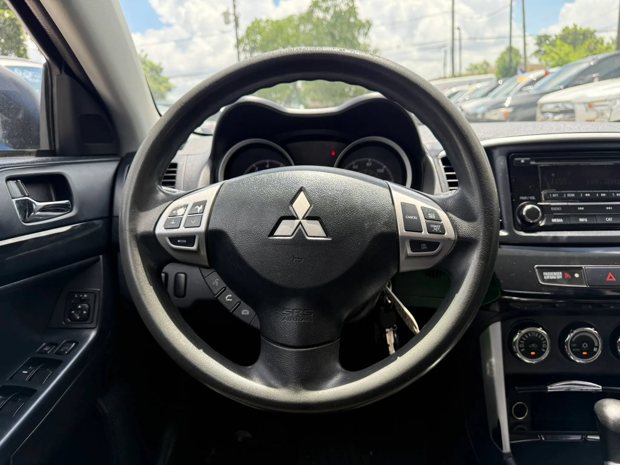 Used 2016 Mitsubishi Lancer ES FWD image 11
