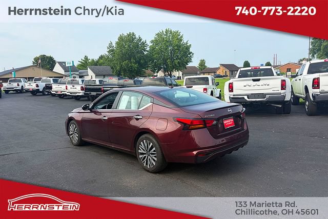 Used 2025 Nissan Altima 2.5 SV FWD image 5