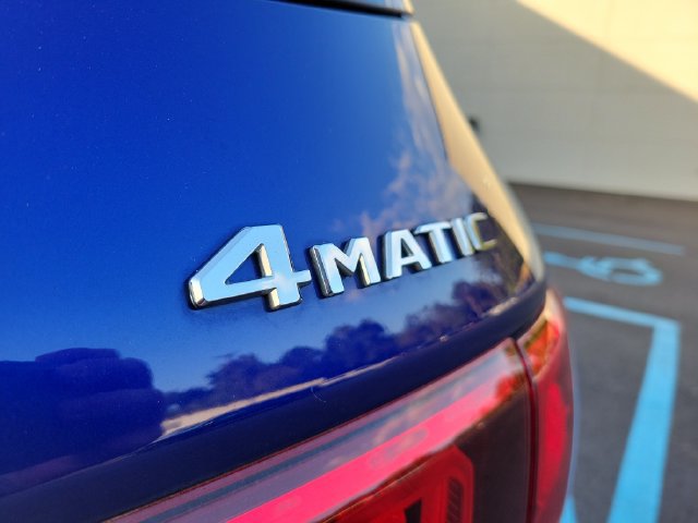 Used 2022 Mercedes-Benz GLB 250 4MATIC image 33