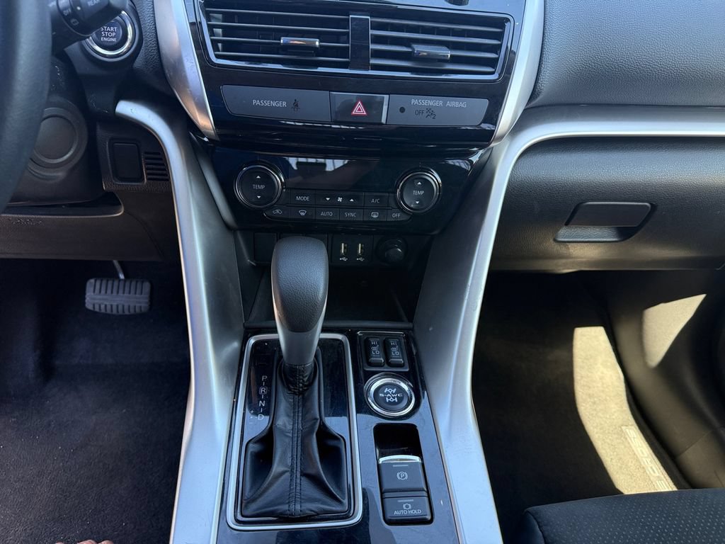 Used 2025 Mitsubishi Eclipse Cross SE AWD/4WD image 14