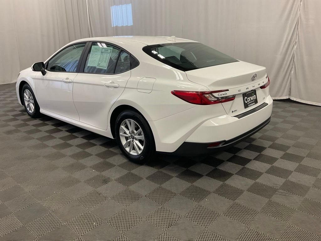 Used 2026 Toyota Camry LE w/ Convenience Package FWD image 8