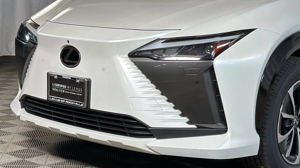 Certified 2024 Lexus RZ 300e Premium w/ Accessory Package (2T) FWD image 3