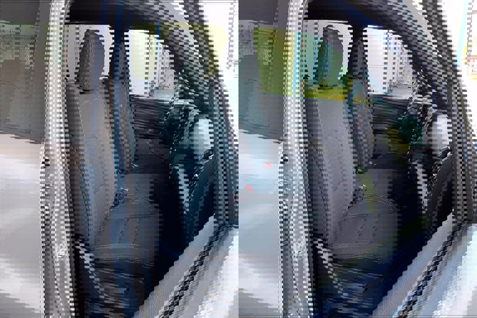 Used 2025 RAM 1500 Classic Warlock image 9