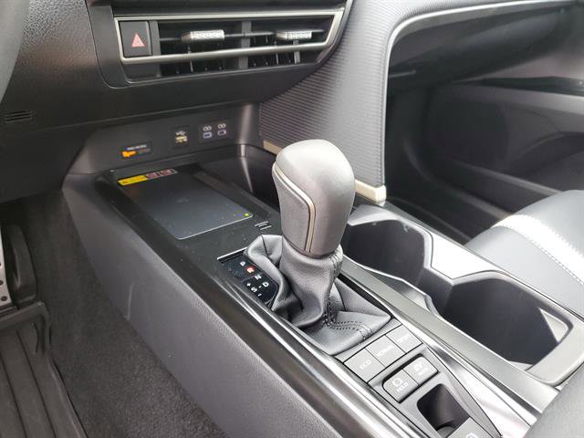 Used 2026 Toyota Camry SE FWD image 45