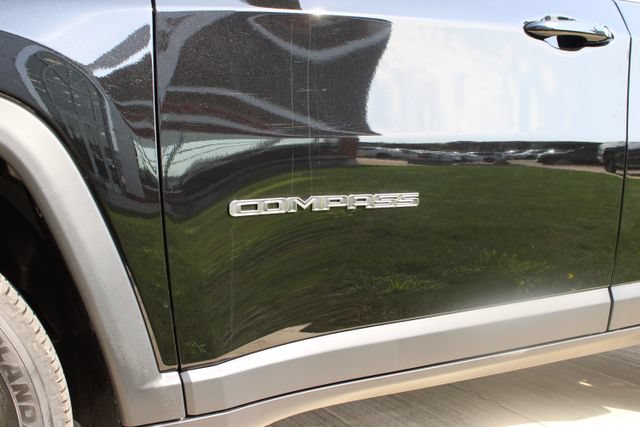 New 2026 Jeep Compass Limited AWD/4WD image 7
