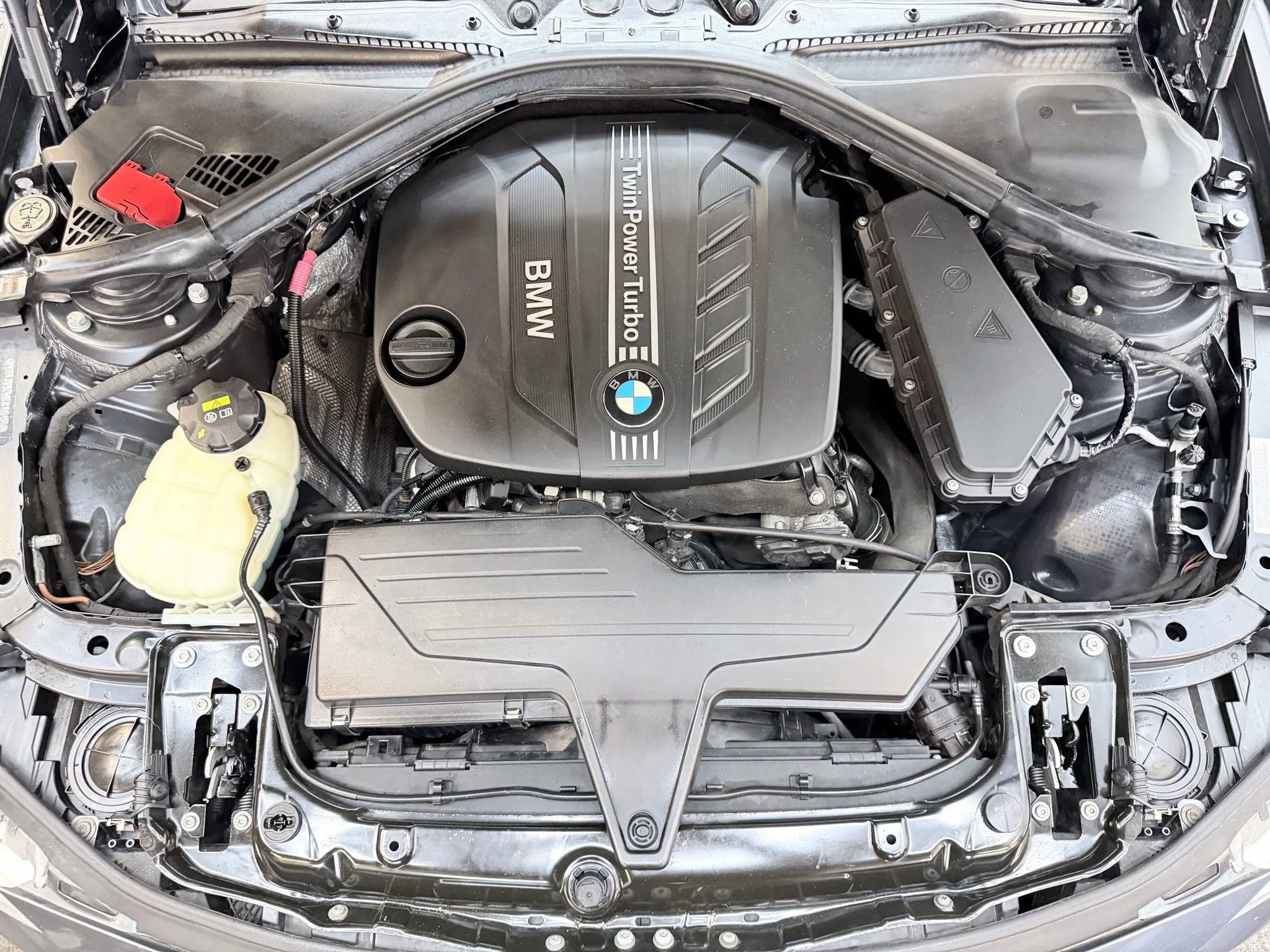 Used 2014 BMW 328d Sedan image 22