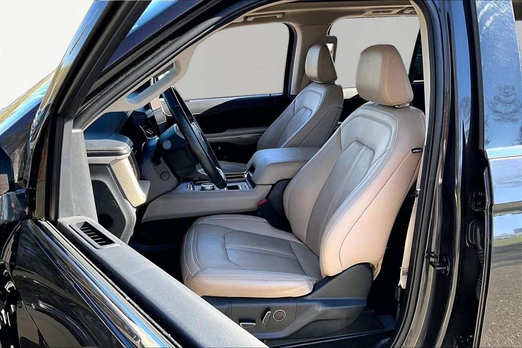 Used 2024 Ford Expedition Max Limited image 15