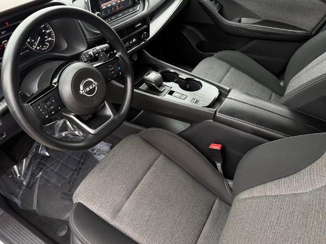 Certified 2023 Nissan Rogue SV image 17