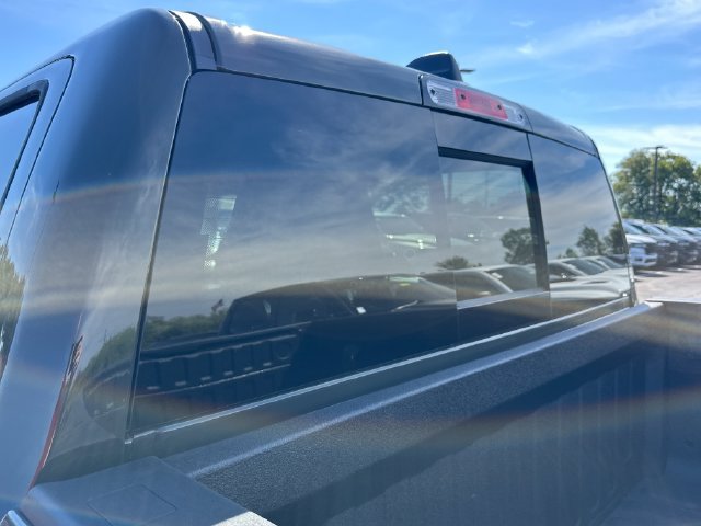 New 2027 RAM 1500 4x4 Crew Cab image 8