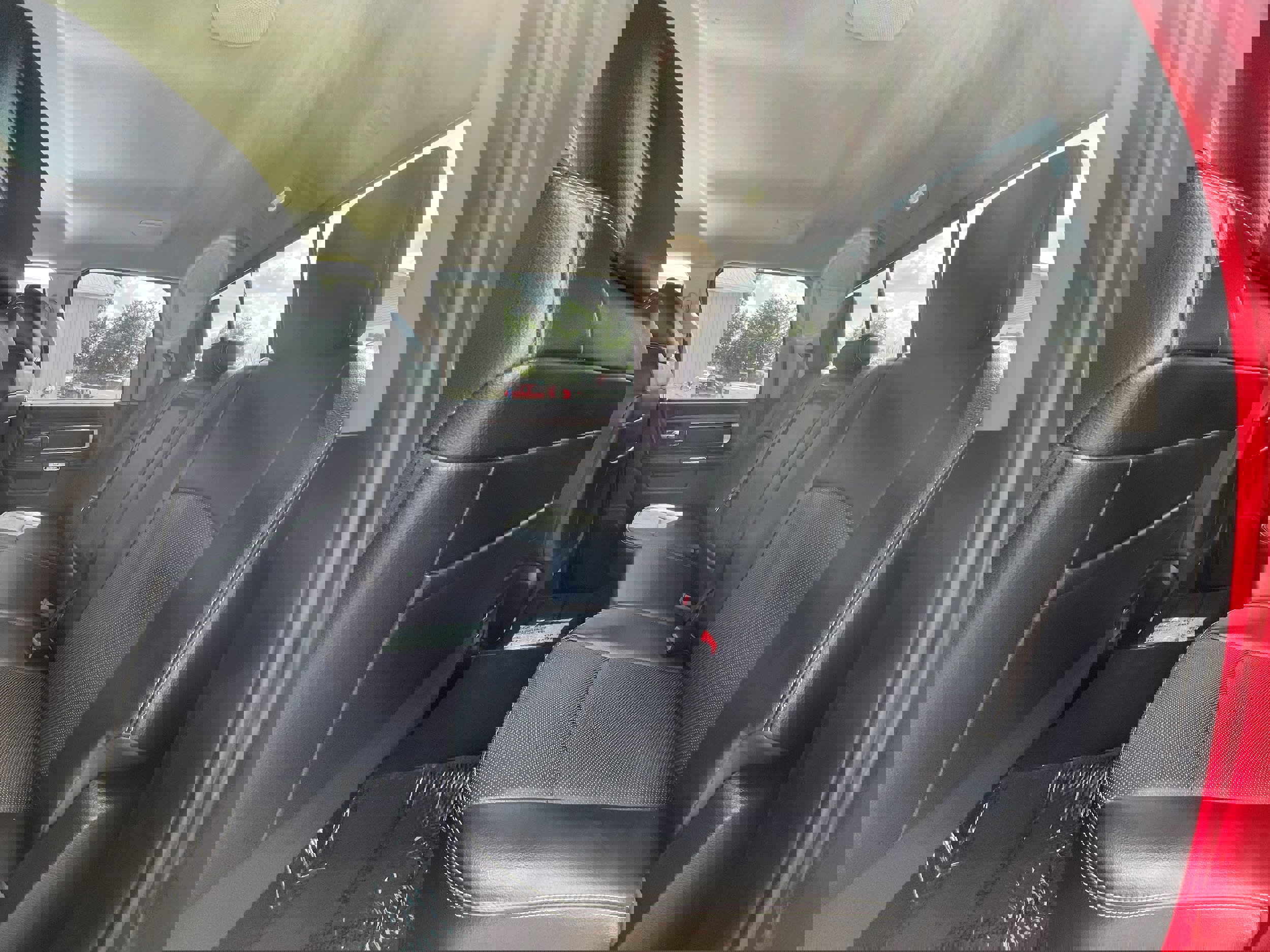 Used 2016 RAM 1500 Laramie w/ Convenience Group image 19