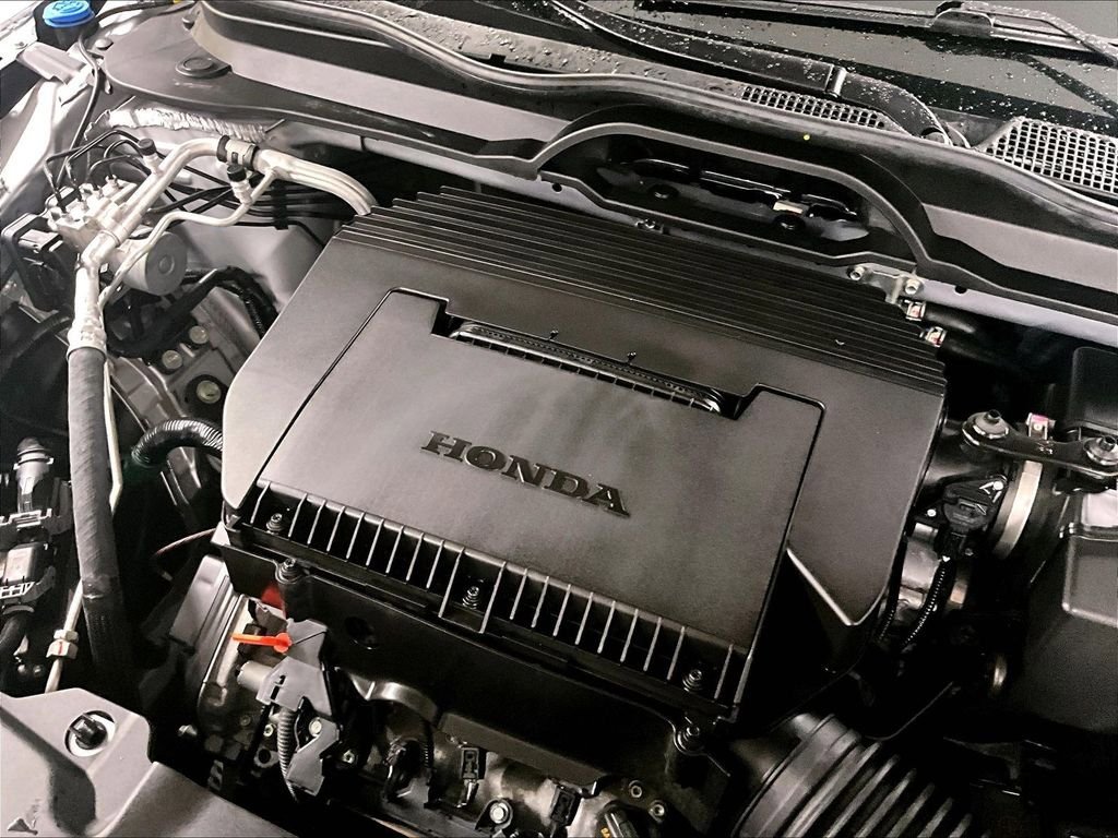 Used 2025 Honda Pilot TrailSport image 36