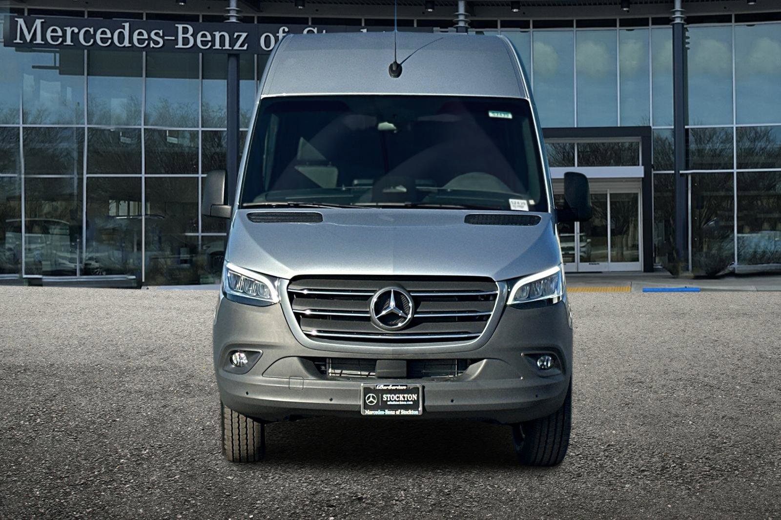 New 2025 Mercedes-Benz Sprinter 2500 image 9