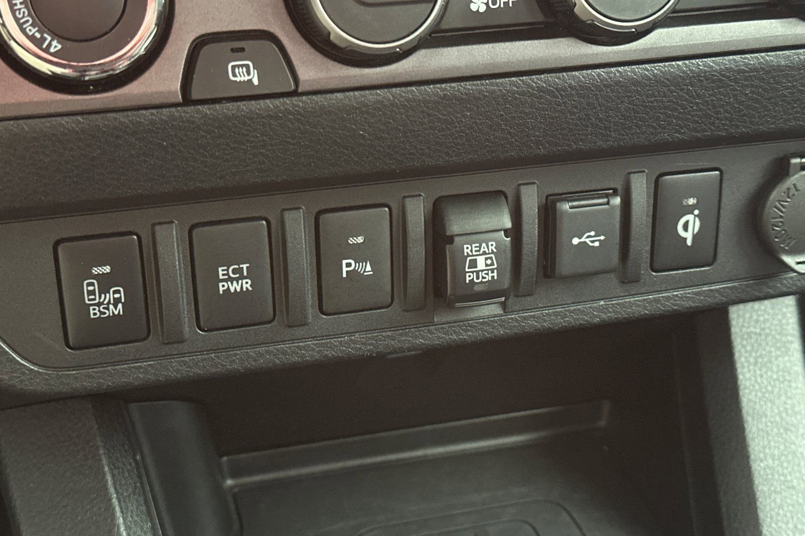 Used 2021 Toyota Tacoma TRD Off-Road w/ Technology Package image 26