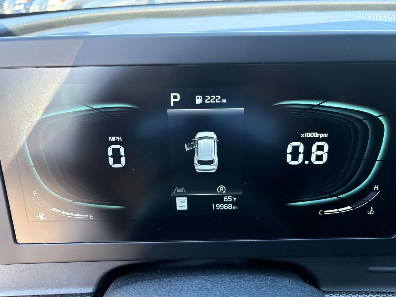 Used 2025 Kia Sportage LX image 39