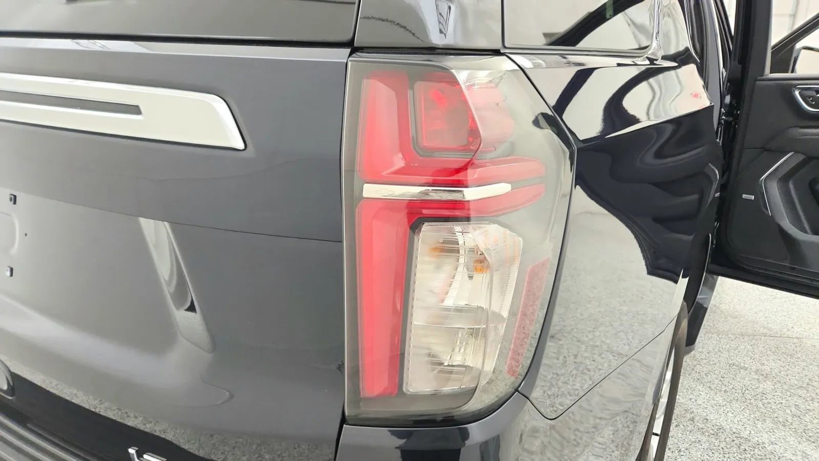 Used 2023 Chevrolet Tahoe LT image 15