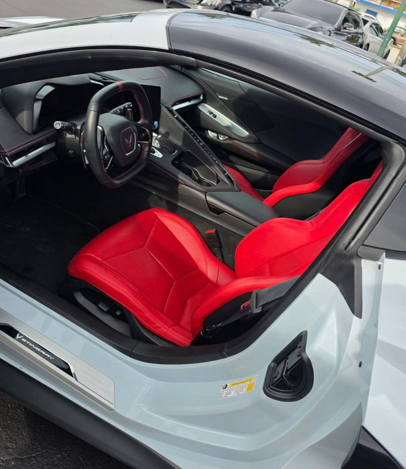Used 2022 Chevrolet Corvette Stingray Coupe w/ Engine Appearance Package RWD image 2