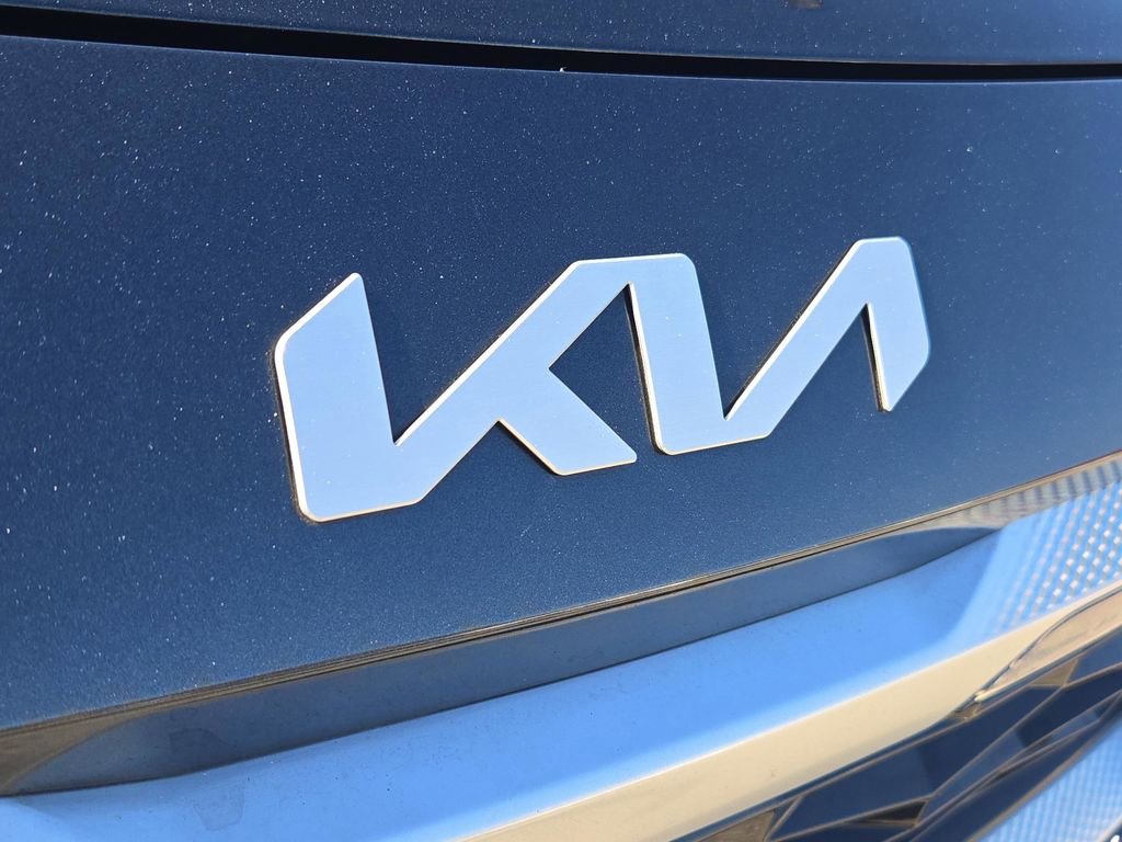 Certified 2023 Kia Seltos S w/ Navigation Package image 4