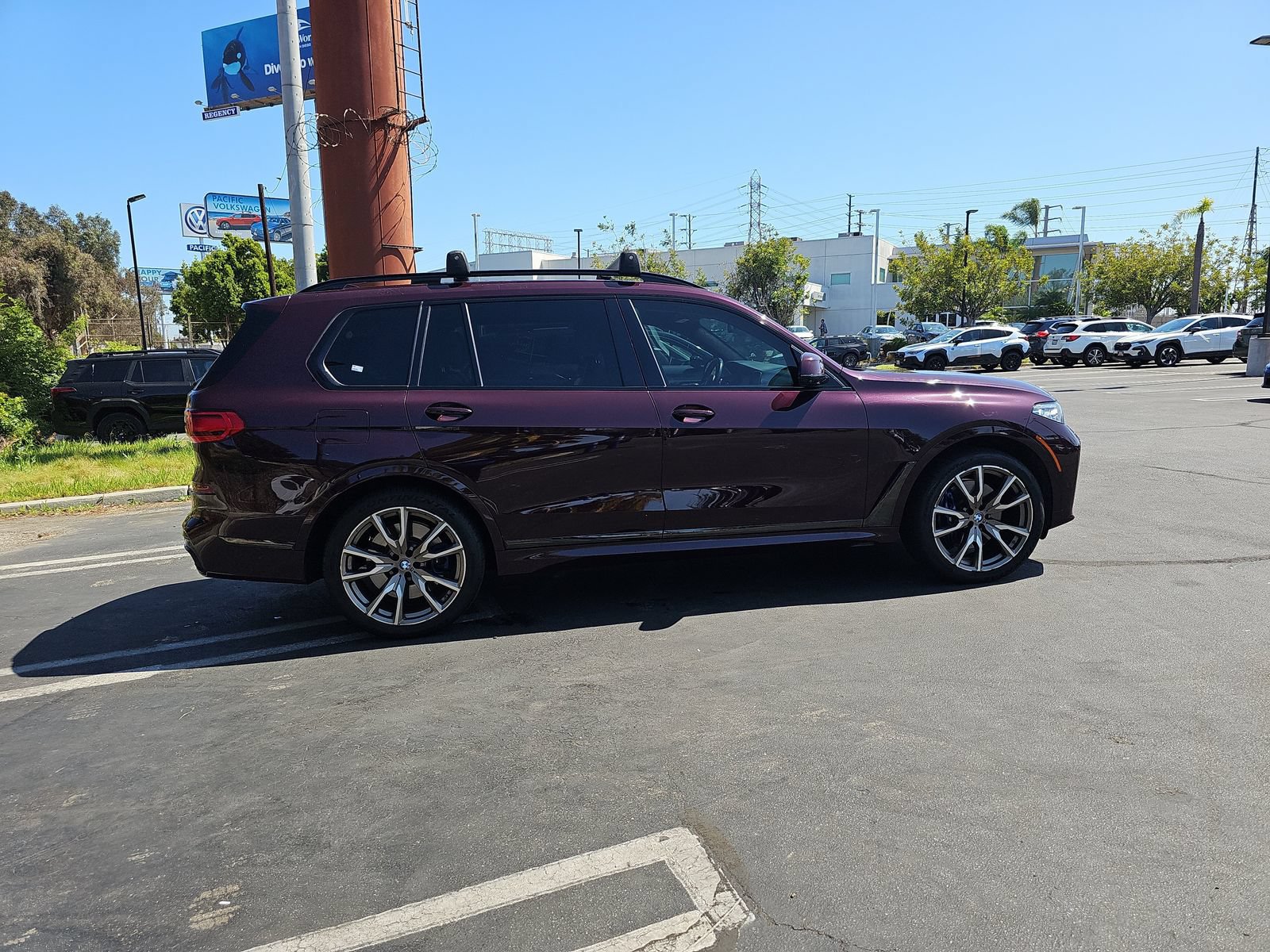 Used 2020 BMW X7 M50i w/ Executive Package AWD/4WD image 8