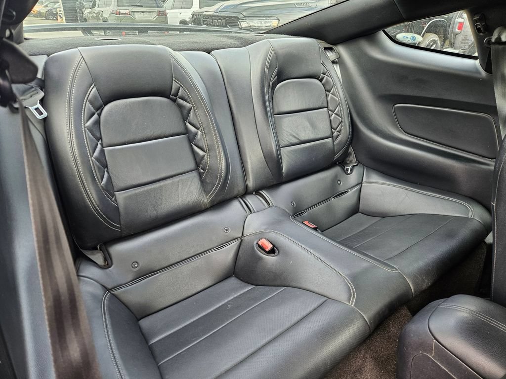 Used 2018 Ford Mustang GT RWD image 15