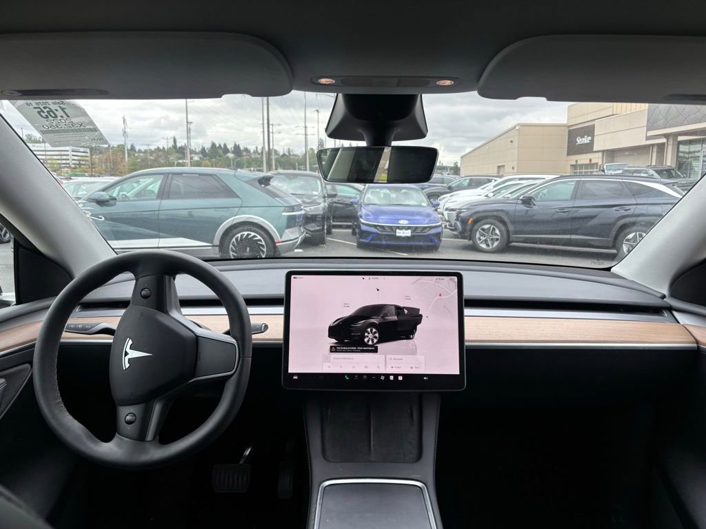 Used 2022 Tesla Model Y Long Range AWD/4WD image 7
