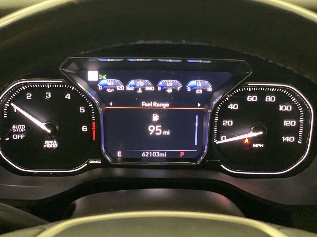Used 2021 GMC Yukon Denali w/ Denali Premium Package RWD image 11
