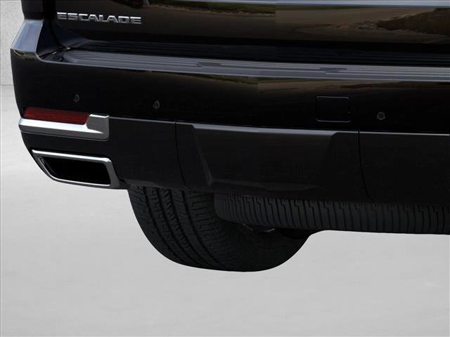New 2026 Cadillac Escalade Luxury w/ LPO, Radiant Package RWD image 14