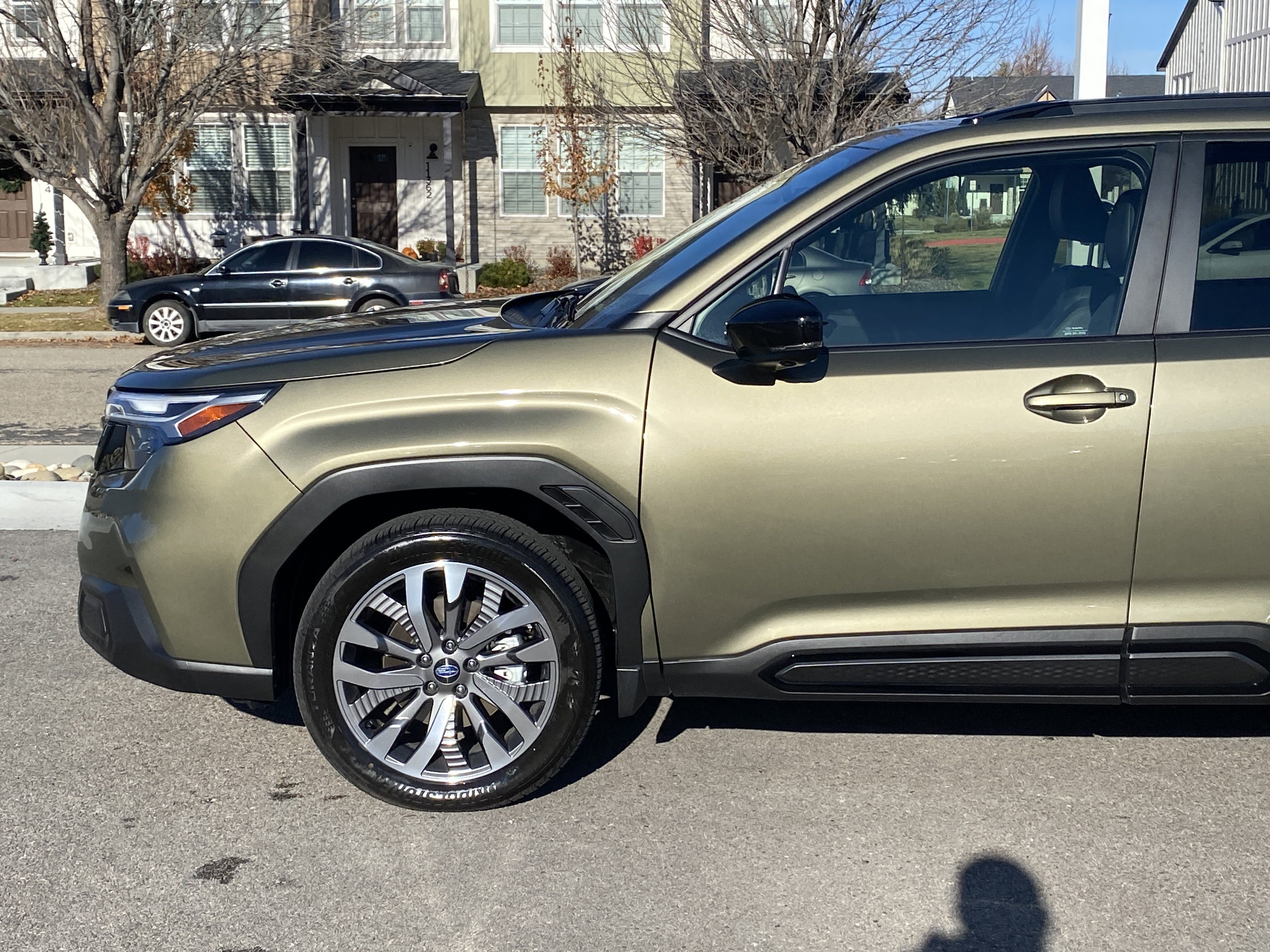 Used 2025 Subaru Forester Touring image 2
