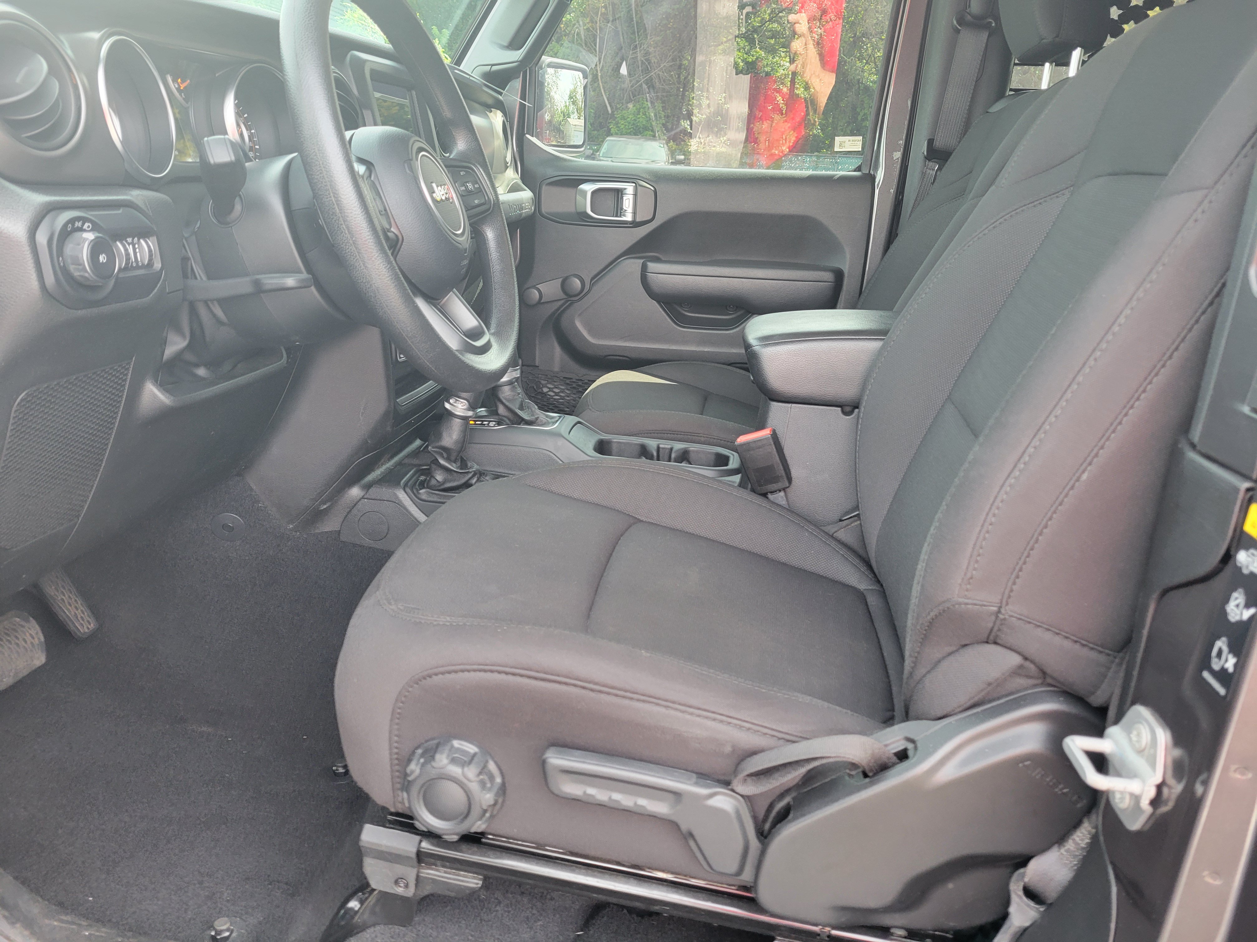 Used 2022 Jeep Wrangler Sport AWD/4WD image 25