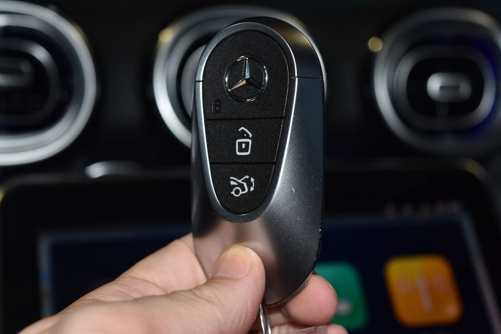 Certified 2024 Mercedes-Benz CLE 300 4MATIC Cabriolet image 16