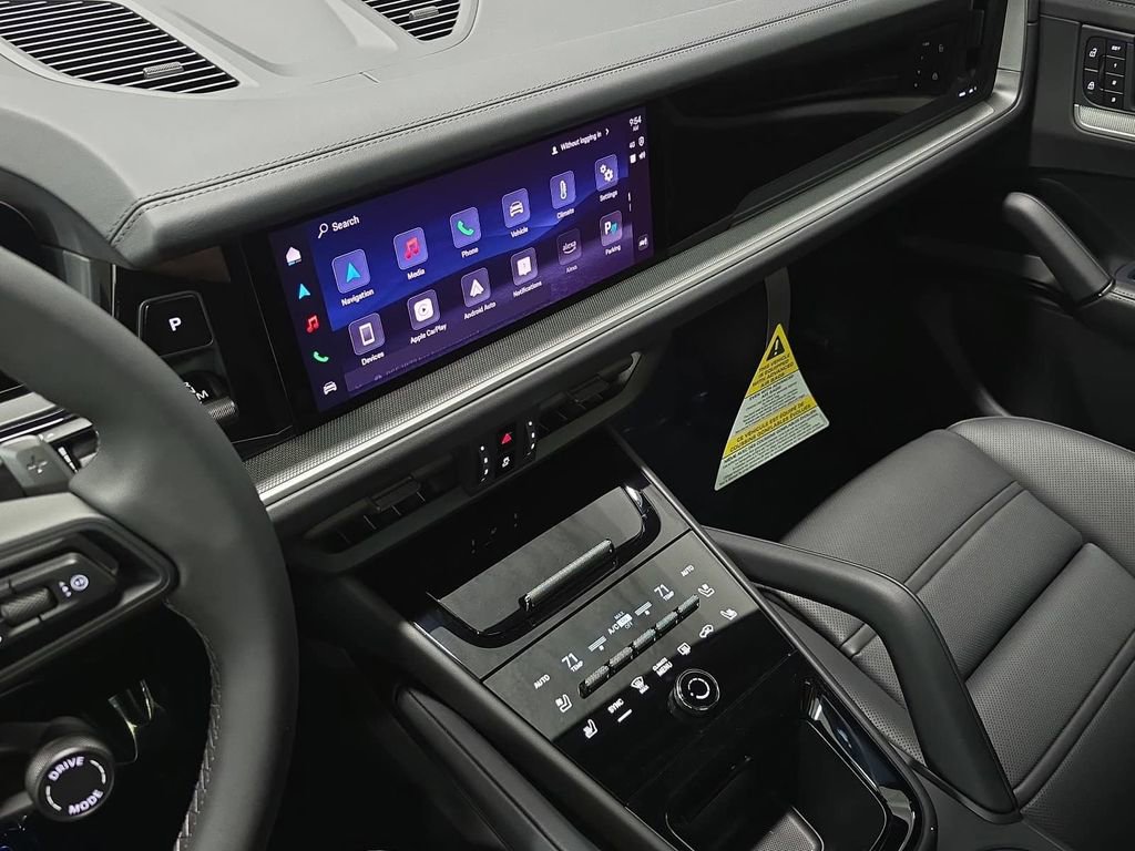 New 2026 Porsche Cayenne S AWD/4WD image 15