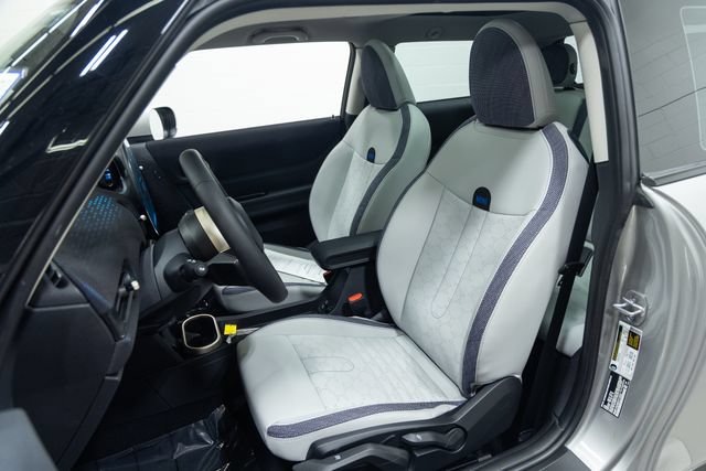Certified 2026 MINI Cooper 2-Door Hardtop FWD image 20