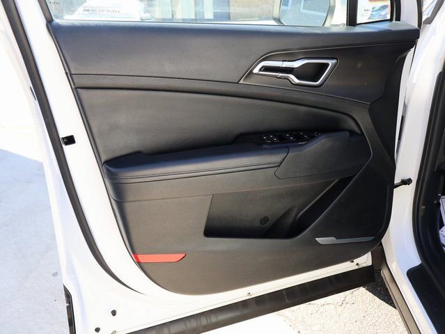 Used 2023 Kia Sportage EX image 22