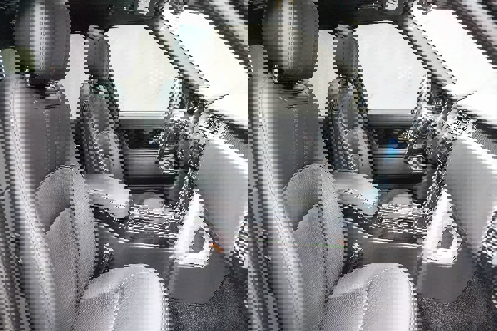 Used 2022 Land Rover Range Rover Westminster Edition image 15