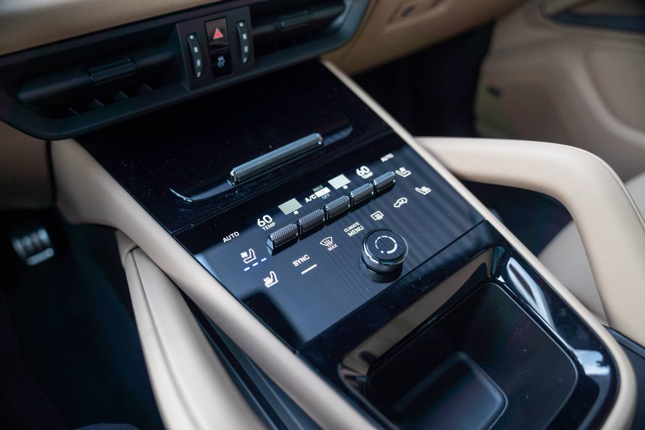 New 2026 Porsche Cayenne S AWD/4WD image 22