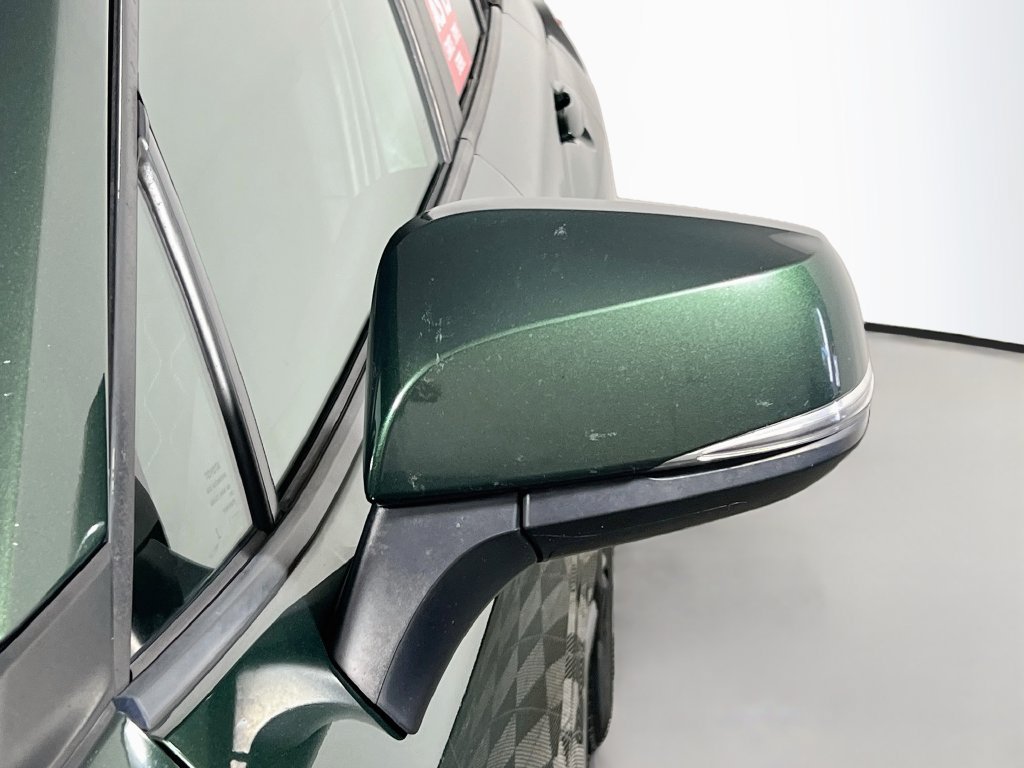 Used 2022 Toyota Corolla Cross LE w/ Moonroof Package FWD image 10