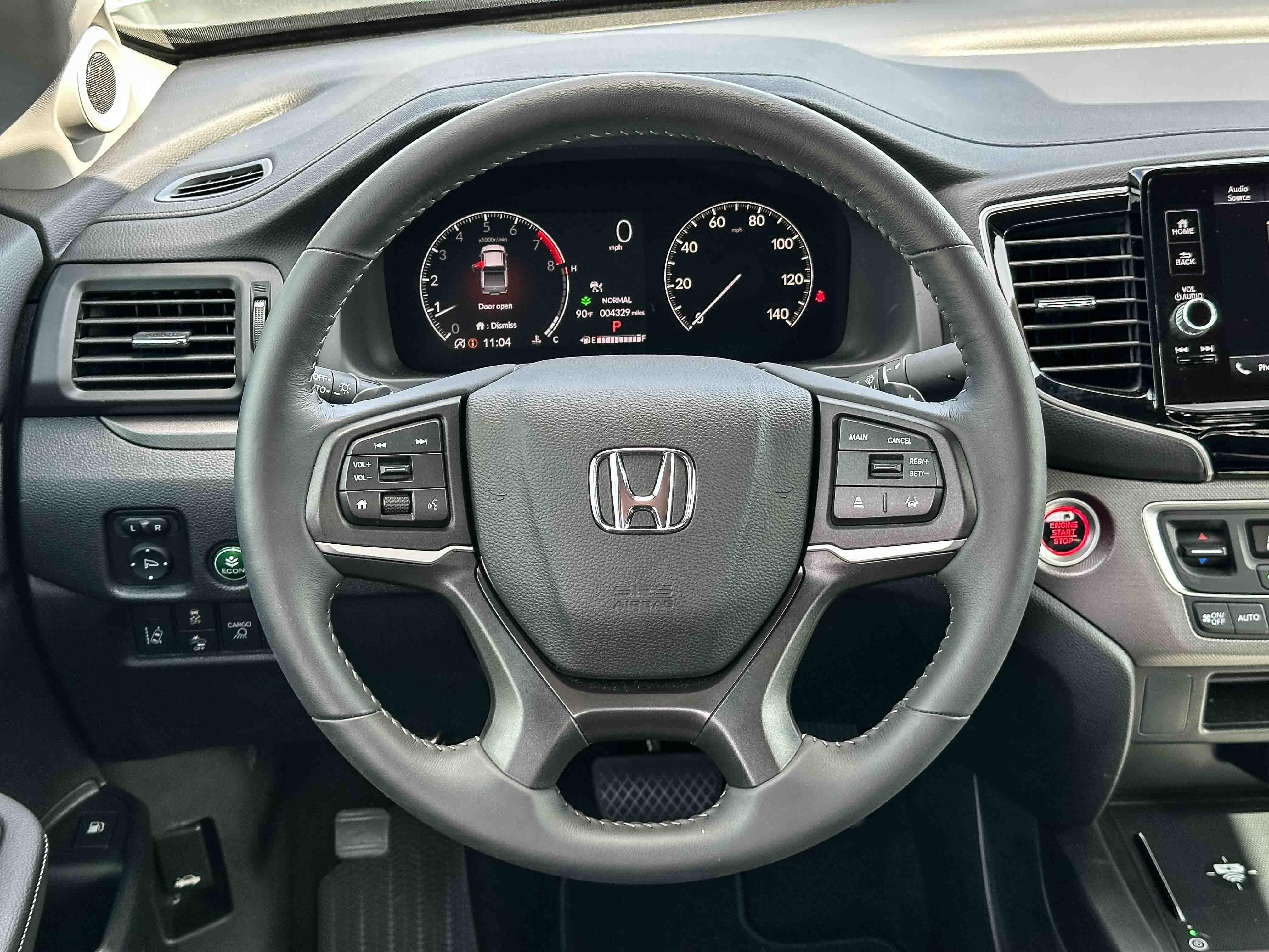 Used 2025 Honda Ridgeline Sport image 21