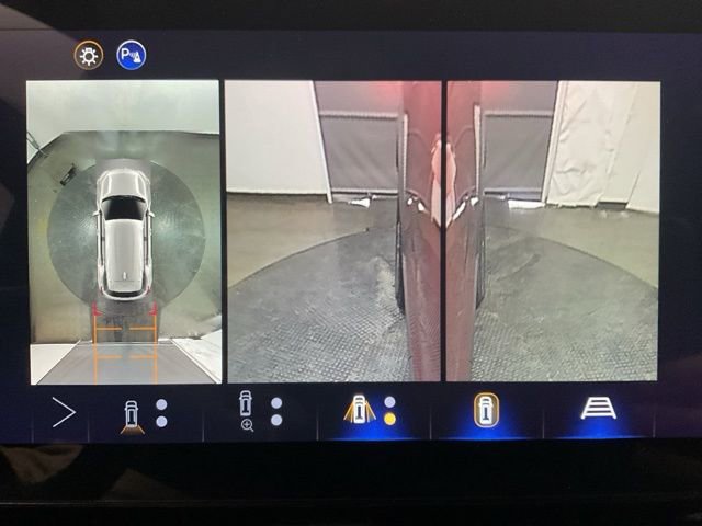 New 2026 Chevrolet Equinox LT w/ Safety and Technology Package image 18