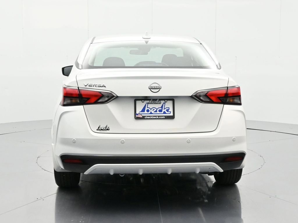 New 2025 Nissan Versa SV w/ Trunk Package FWD image 6