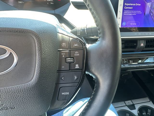 Used 2024 Toyota Prius XLE FWD image 23