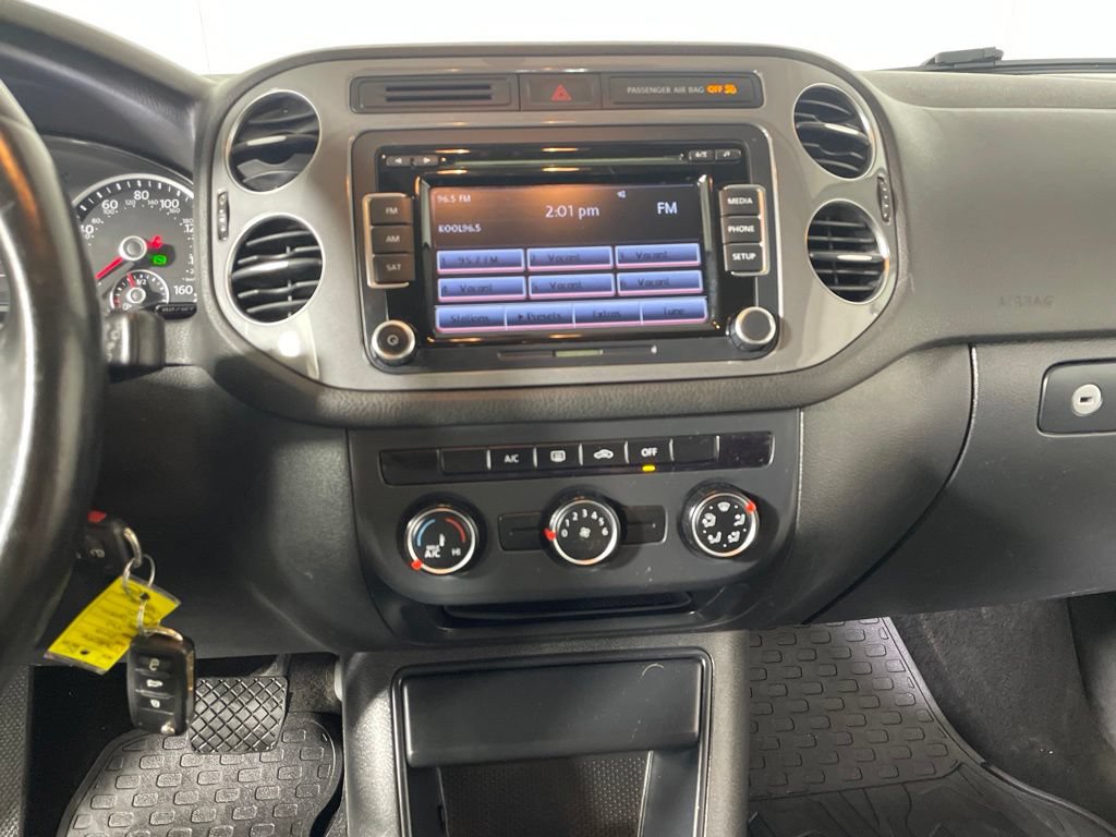 Used 2015 Volkswagen Tiguan S AWD/4WD image 15