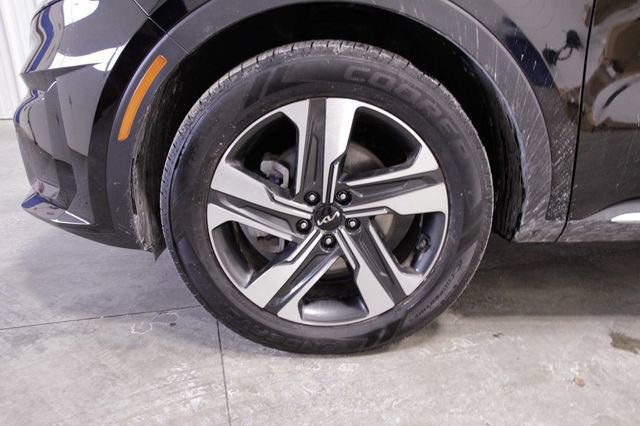 Used 2023 Kia Sorento SX Prestige image 12