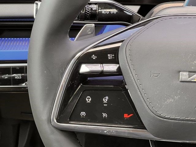 New 2027 Cadillac Optiq V w/ Deep Ocean Design Edition AWD/4WD image 12
