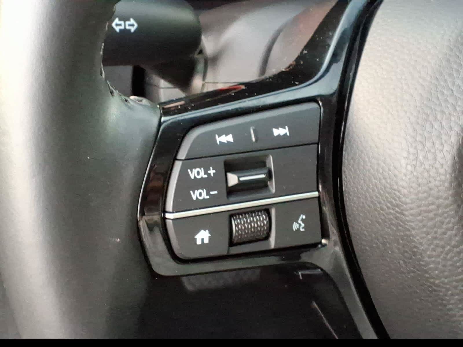 Used 2024 Honda HR-V EX-L image 17
