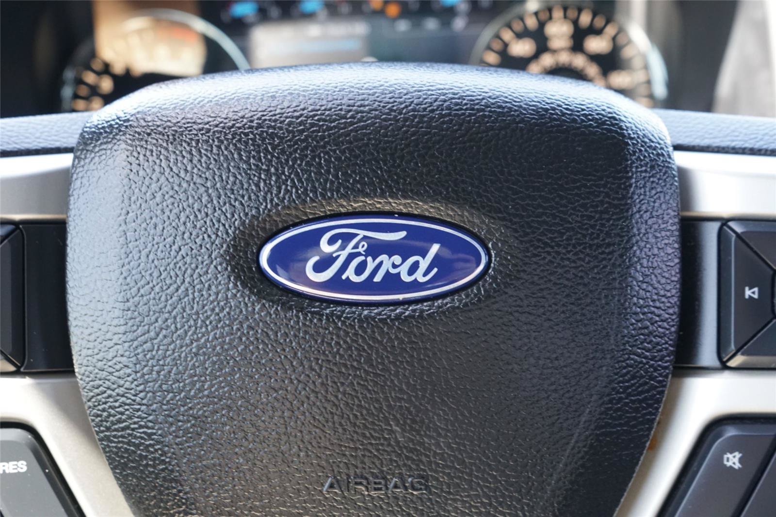 Used 2017 Ford F150 Lariat AWD/4WD image 15