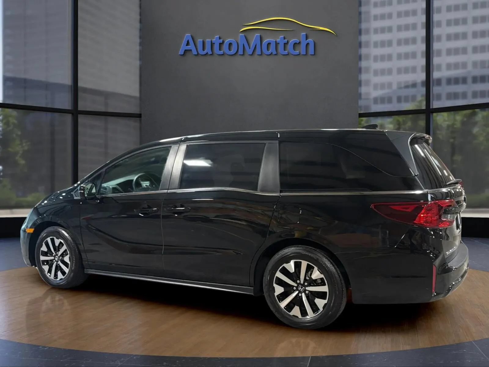Used 2025 Honda Odyssey EX-L image 7