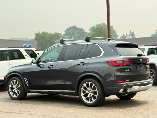 Used 2022 BMW X5 xDrive40i AWD/4WD image 45