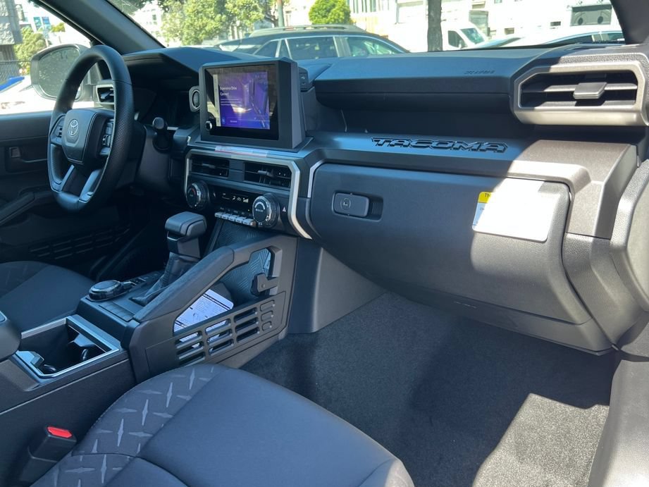 New 2026 Toyota Tacoma SR5 AWD/4WD image 17