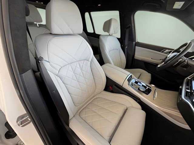 Certified 2023 BMW X7 xDrive40i w/ Premium Package image 45