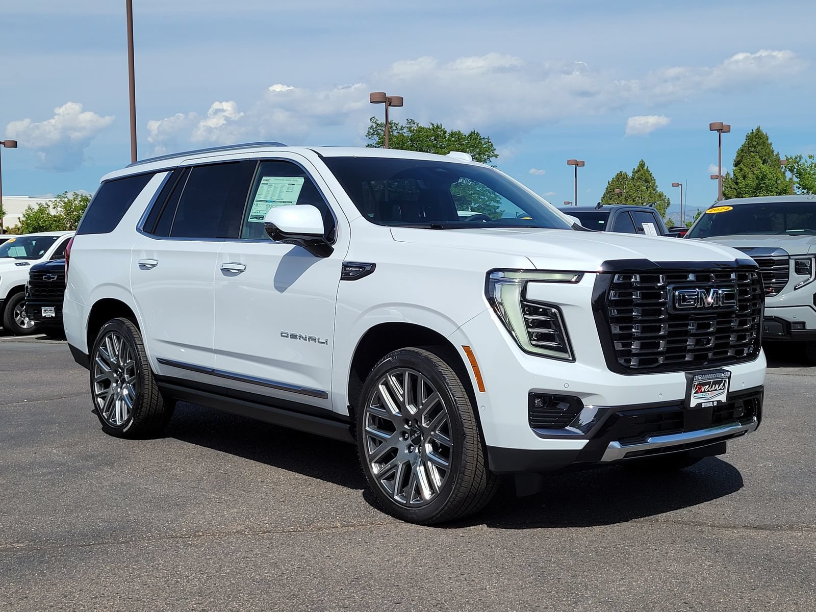 New 2026 GMC Yukon Denali Ultimate AWD/4WD image 1