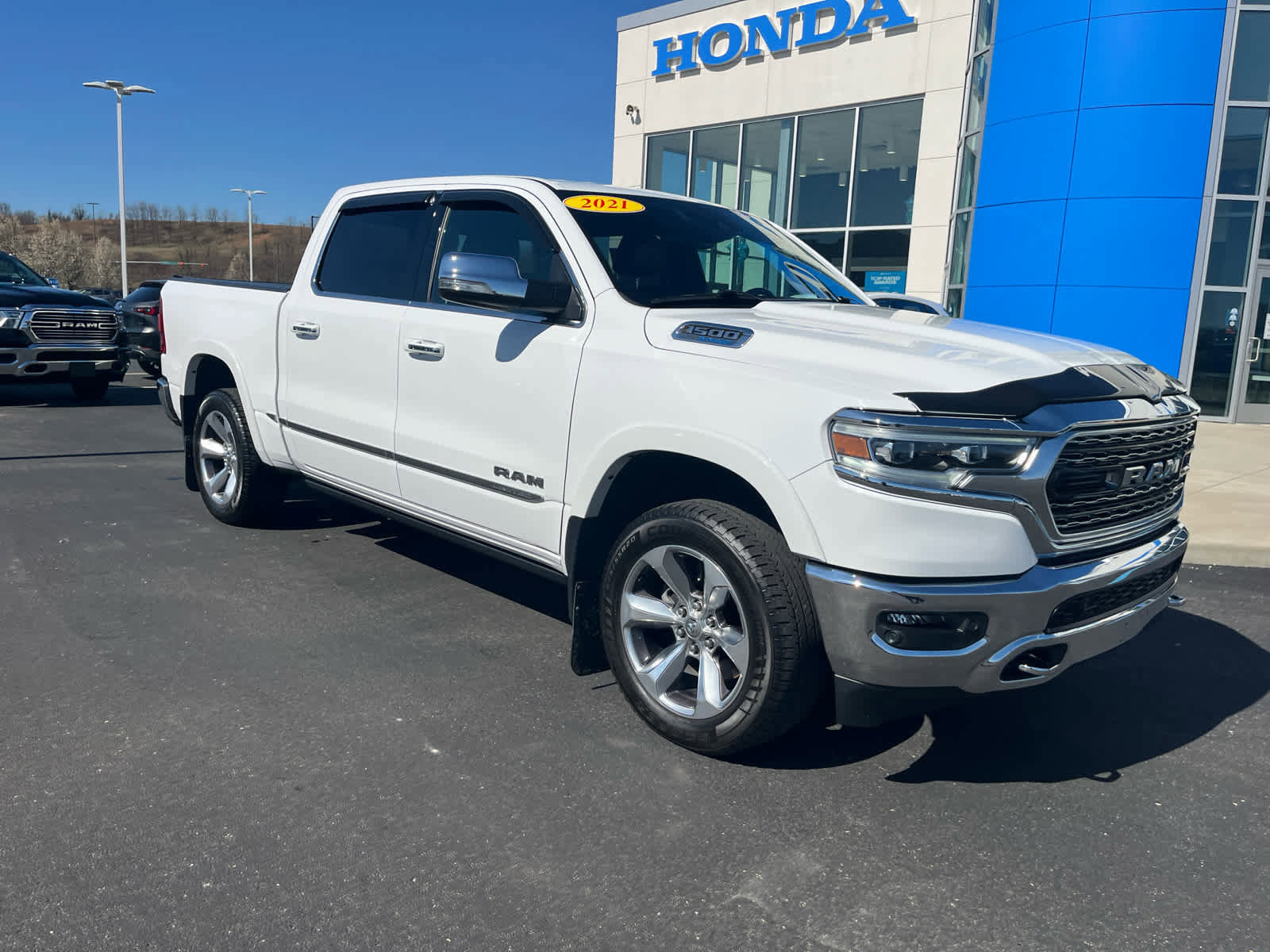 Used 2021 RAM 1500 Limited AWD/4WD image 3